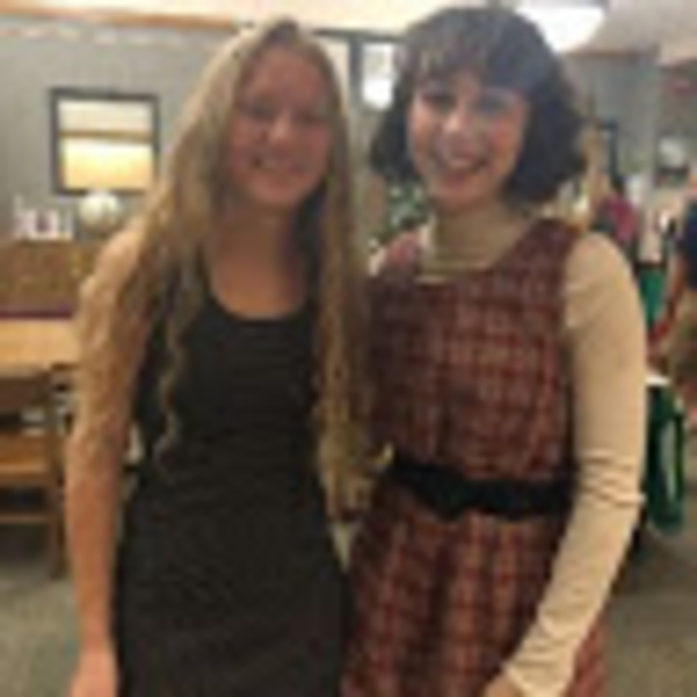 Meet your Posher, Lily